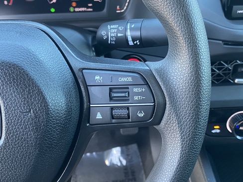 Certified 2025 Honda Accord SE image 27