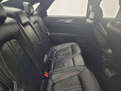 Used 2018 Lincoln MKZ Select w/ Select Plus Package image 19