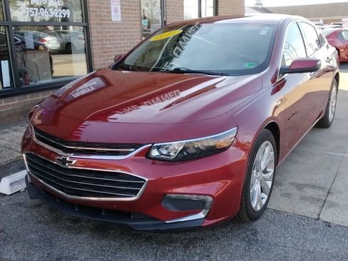 Used 2017 Chevrolet Malibu Premier w/ Driver Confidence Package image 1