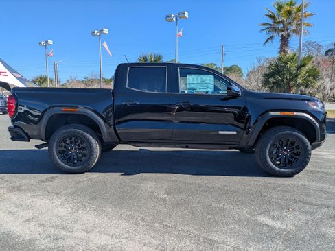 New 2026 GMC Canyon Elevation w/ Convenience Package image 3