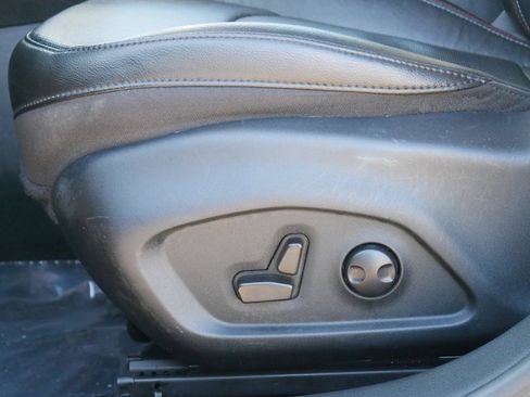 Used 2022 Jeep Compass Trailhawk w/ Trailhawk Elite Group image 13