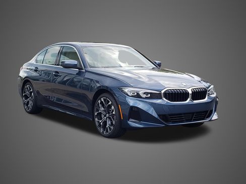 New 2026 BMW 330i xDrive Sedan w/ Premium Package AWD/4WD image 3