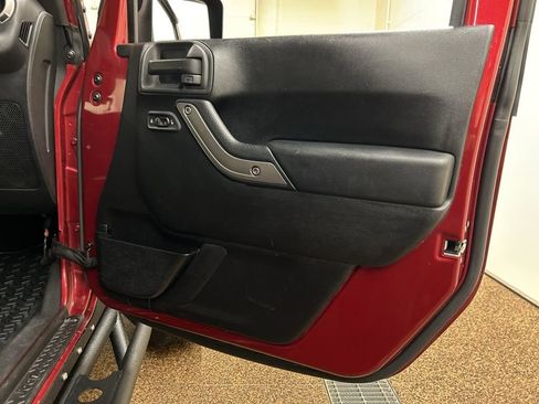 Used 2013 Jeep Wrangler Sport image 12