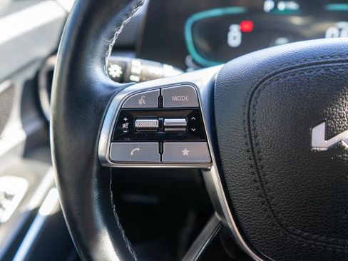 Certified 2025 Kia Telluride EX X-Line image 22