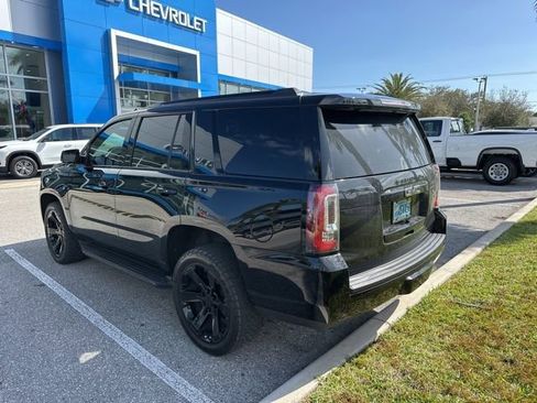 Used 2019 GMC Yukon SLT w/ Graphite Performance Edition image 4