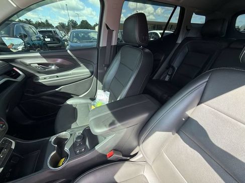 Used 2023 GMC Terrain SLT AWD/4WD image 20