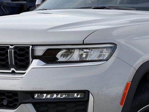 New 2026 Jeep Grand Cherokee L Limited RWD image 10