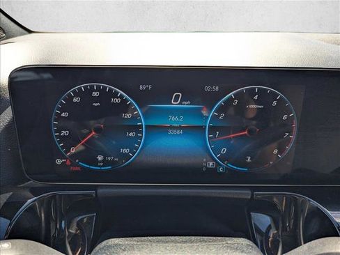 Used 2022 Mercedes-Benz GLA 250 image 11