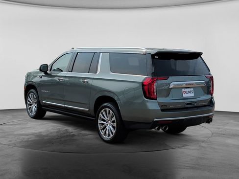 Used 2023 GMC Yukon XL Denali AWD/4WD image 8