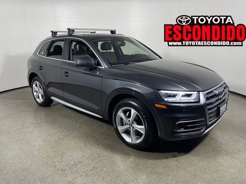 Used 2020 Audi Q5 Prestige image 1