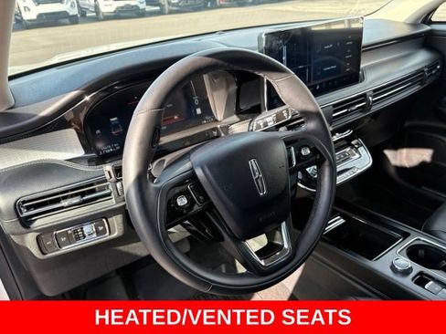 Used 2024 Lincoln Corsair AWD w/ Equipment Group 101A image 4