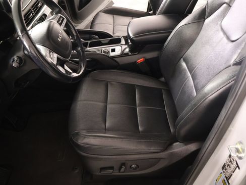 Used 2022 Kia Telluride EX w/ EX Premium Package AWD/4WD image 12