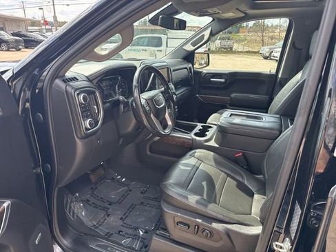 Used 2019 GMC Sierra 1500 Denali w/ Driver Alert Package II AWD/4WD image 22