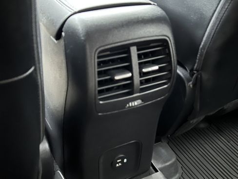 Certified 2021 Ford Escape SEL w/ Technology Package image 32