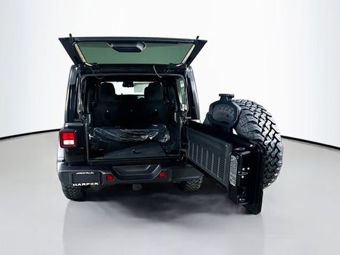 New 2026 Jeep Wrangler Unlimited Sport image 25