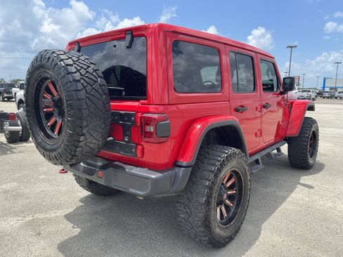 Used 2019 Jeep Wrangler Unlimited Rubicon AWD/4WD image 4