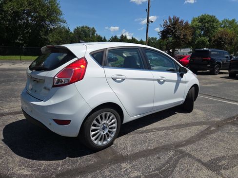 Used 2014 Ford Fiesta Titanium FWD image 7