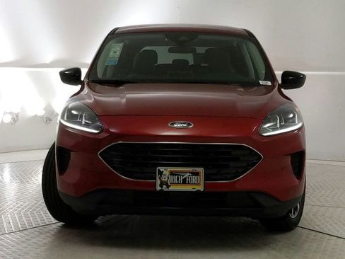 Used 2021 Ford Escape SE w/ SE Sport Appearance Package FWD image 8