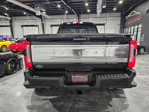 Used 2024 Ford F450 Limited w/ FX4 Off-Road Package image 9