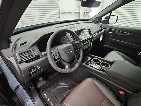 New 2026 Honda Ridgeline Black Edition image 11