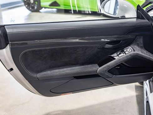 Used 2019 Porsche 911 GT2 RS w/ Weissach Package image 14