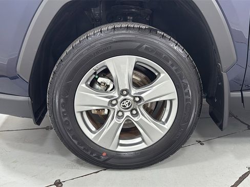 Used 2025 Toyota RAV4 XLE image 24