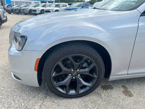 Used 2023 Chrysler 300 Touring RWD image 35