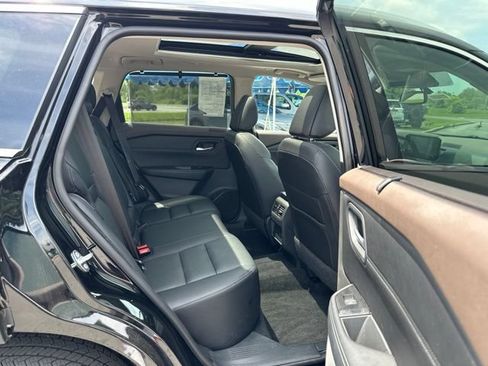 Used 2023 Nissan Rogue SL w/ SL Premium Package AWD/4WD image 23