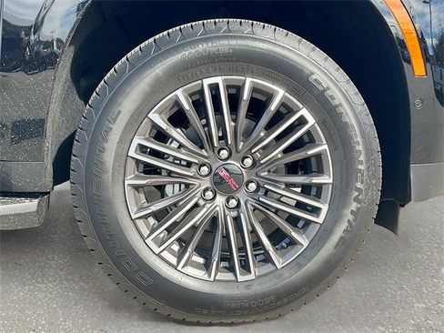 New 2026 GMC Yukon XL Elevation w/ Elevation Premium Package image 19