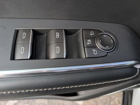 New 2026 GMC Acadia Denali w/ Super Cruise Package FWD image 25