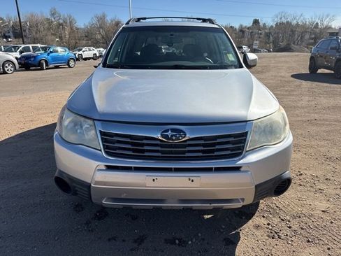 Used 2010 Subaru Forester 2.5X Premium w/ Popular Equipment Group 1B image 8