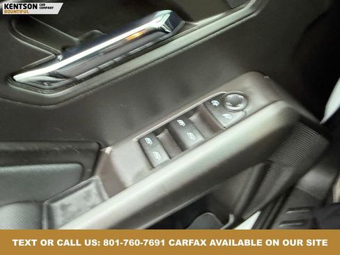 Used 2023 GMC Canyon Elevation image 22