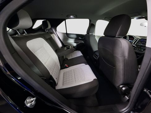 Used 2024 Chevrolet Equinox LS w/ LS Convenience Package FWD image 27