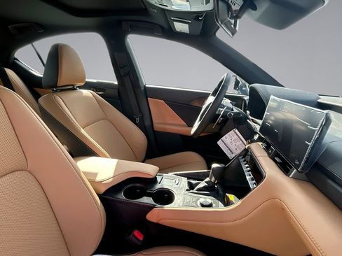 New 2026 Lexus IS 350 F Sport RWD image 6