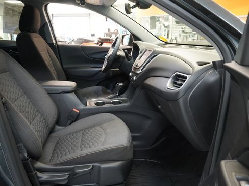 Certified 2021 Chevrolet Equinox LT w/ LPO, Floor Liner Package FWD image 36