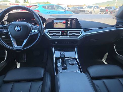 Used 2019 BMW 330i Sedan w/ Convenience Package RWD image 18