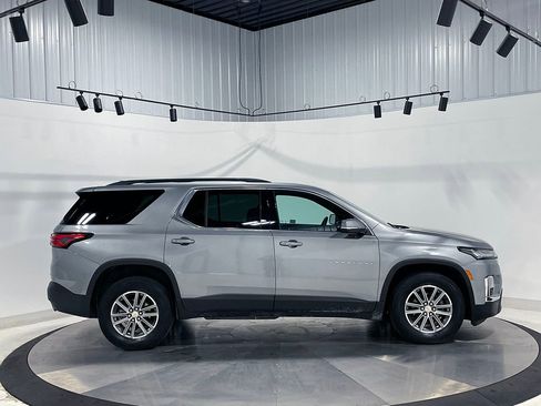 Used 2023 Chevrolet Traverse LT AWD/4WD image 9