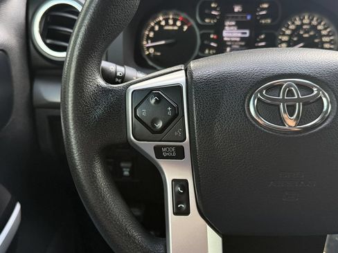 Used 2019 Toyota Tundra SR5 AWD/4WD image 31