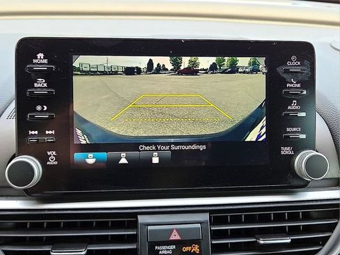 Used 2019 Honda Accord Sport image 18