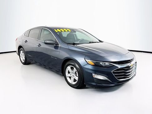 Used 2020 Chevrolet Malibu LS w/ LPO, Convenience Package 2 image 3