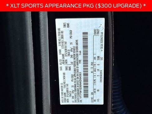 Certified 2022 Ford F150 XLT w/ Equipment Group 302A High image 26