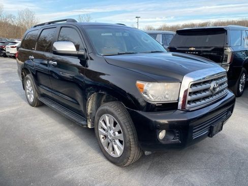 Used 2012 Toyota Sequoia Platinum image 5