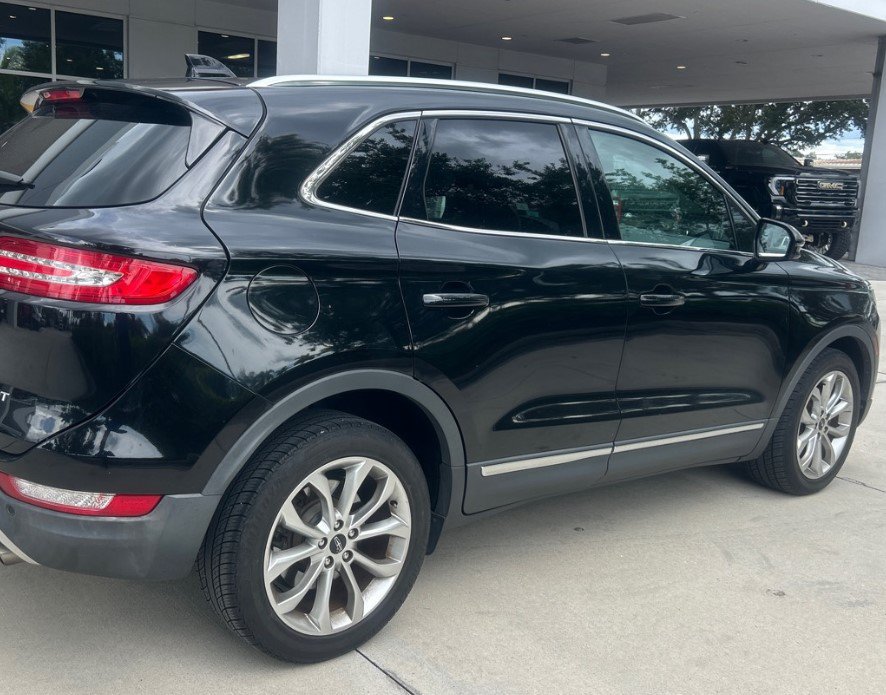 Used 2018 Lincoln MKC Select w/ Select Plus Package FWD image 4