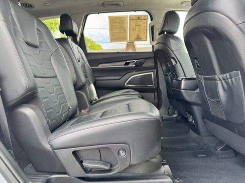 Used 2022 Kia Telluride SX w/ SX Prestige Package AWD/4WD image 14