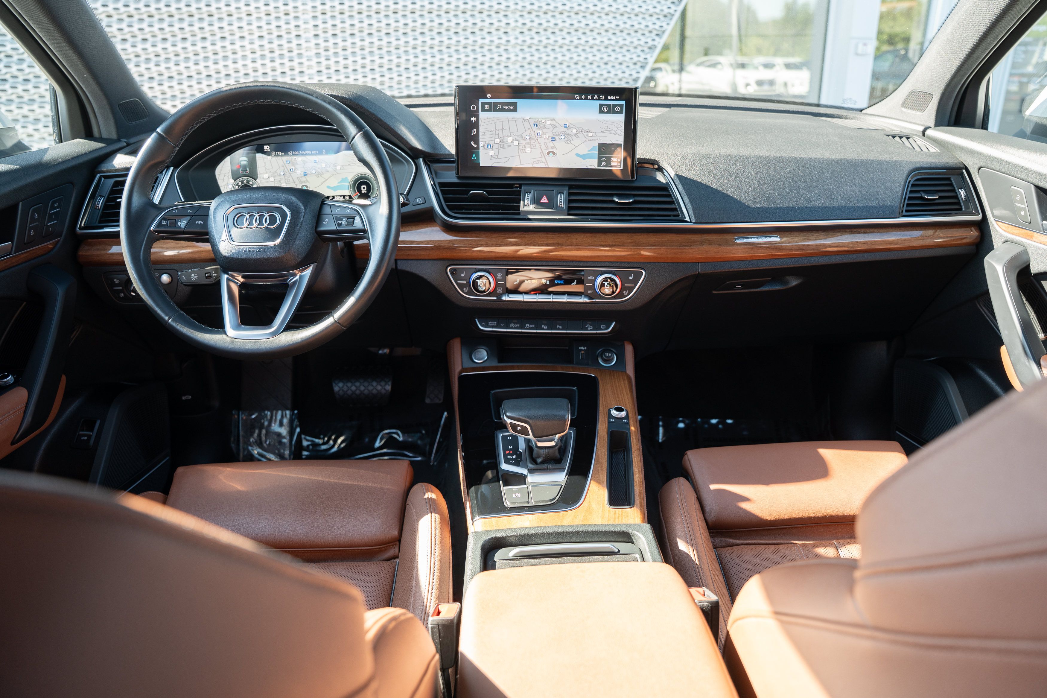 Certified 2023 Audi Q5 2.0T Prestige w/ Prestige Package AWD/4WD image 8