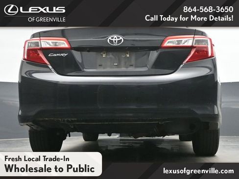 Used 2014 Toyota Camry FWD image 13