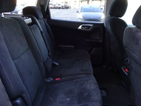 Used 2013 Nissan Pathfinder SV image 14