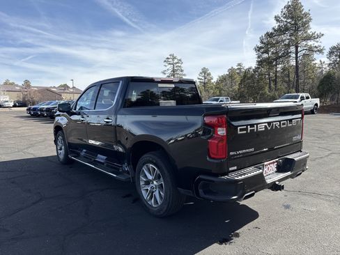 Used 2019 Chevrolet Silverado 1500 High Country w/ Z71 Off-Road Package image 6