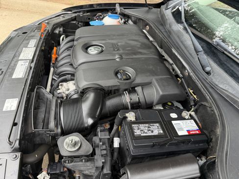 Used 2012 Volkswagen Passat 2.5 SE FWD image 39