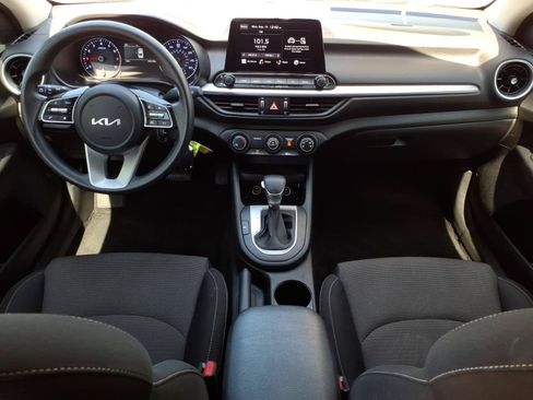 Used 2023 Kia Forte LXS FWD image 16